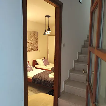 Sunny And Apartment *