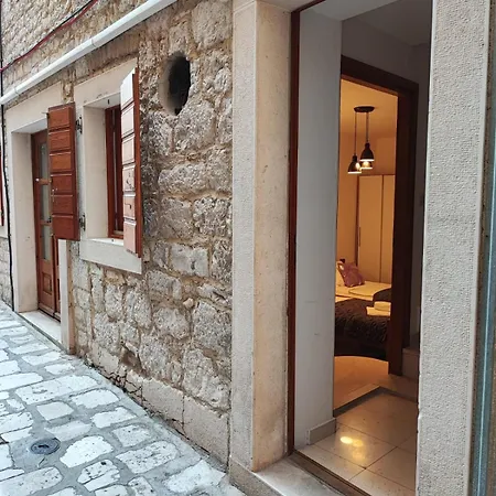 Apartment Sunny And *