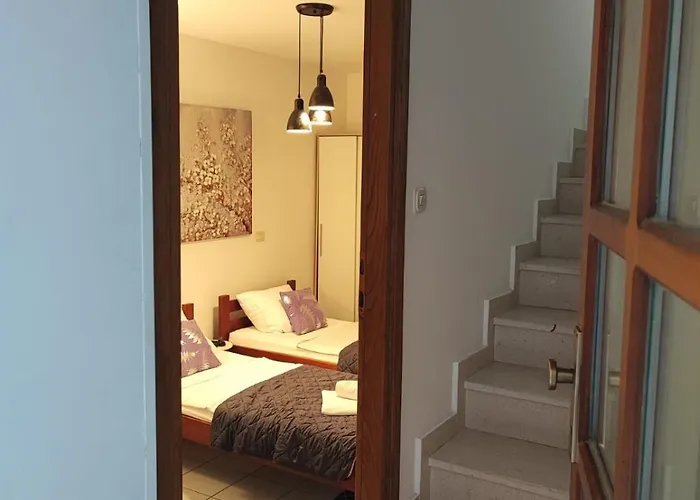 Sunny And Apartman *