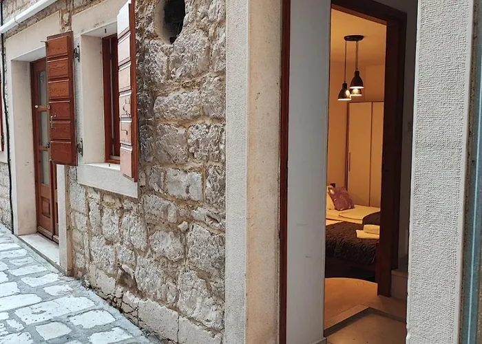 아파트 Sunny And *